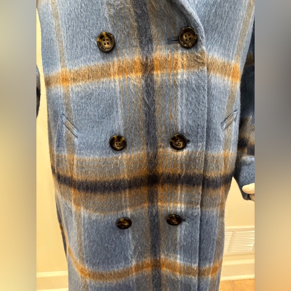 Ann Taylor Blue Plaid Double-Breasted Women's Coat, size medium - Picture 6 of 14